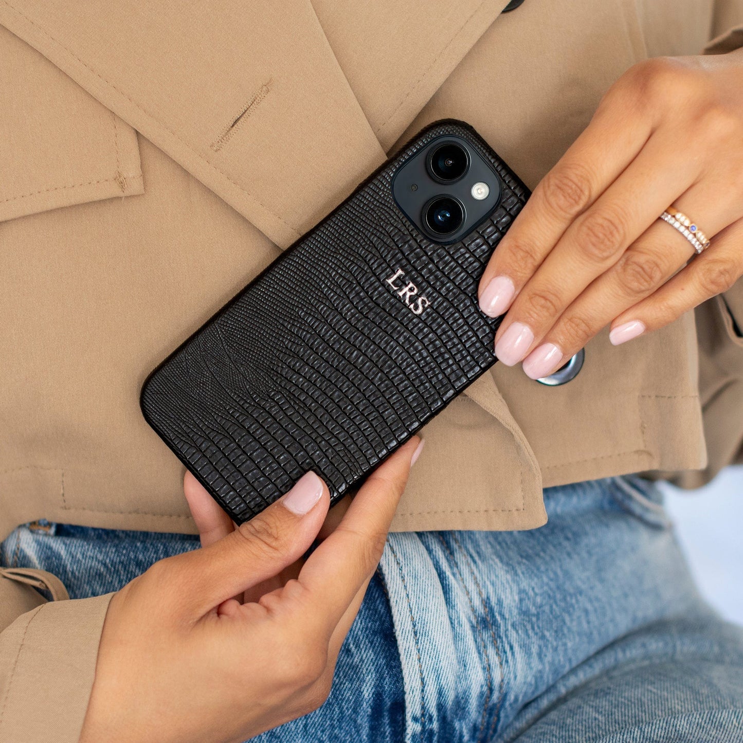 Lizzard Black Reverb — Funda de Piel Personalizada